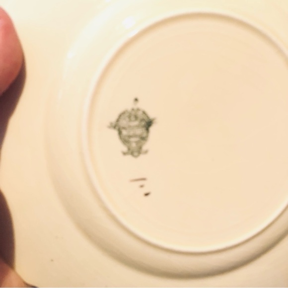 Crown Ducal Florentine Dinner Plate with Fruit Pattern - - Picture 4 of 6